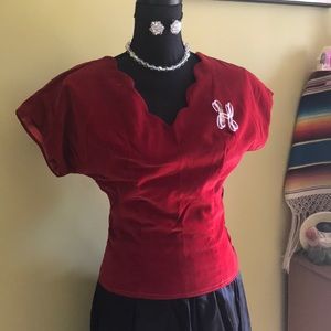 ✨ 1950’s red velvet top✨